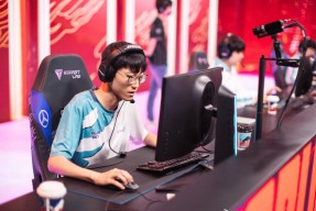 开云- blackveilbride完整歌词 