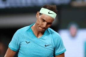 Kaiyun-纳达尔意外战胜巴黎圣日耳曼，刷新纪录引爆全场！